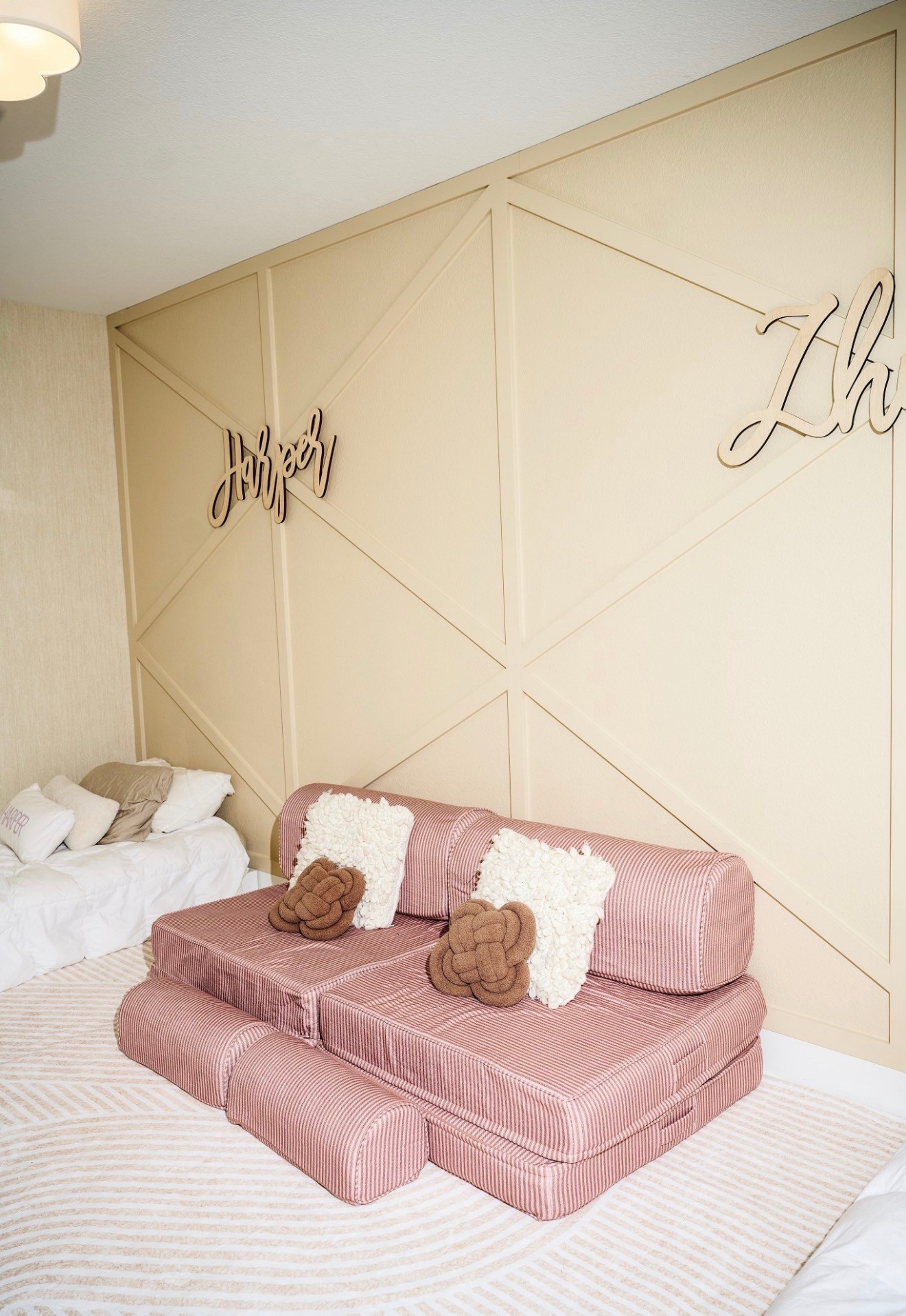 Still loving this nugget couch and new rug in the girls room! 

#LTKmomlife #LTKHome #LTKKids