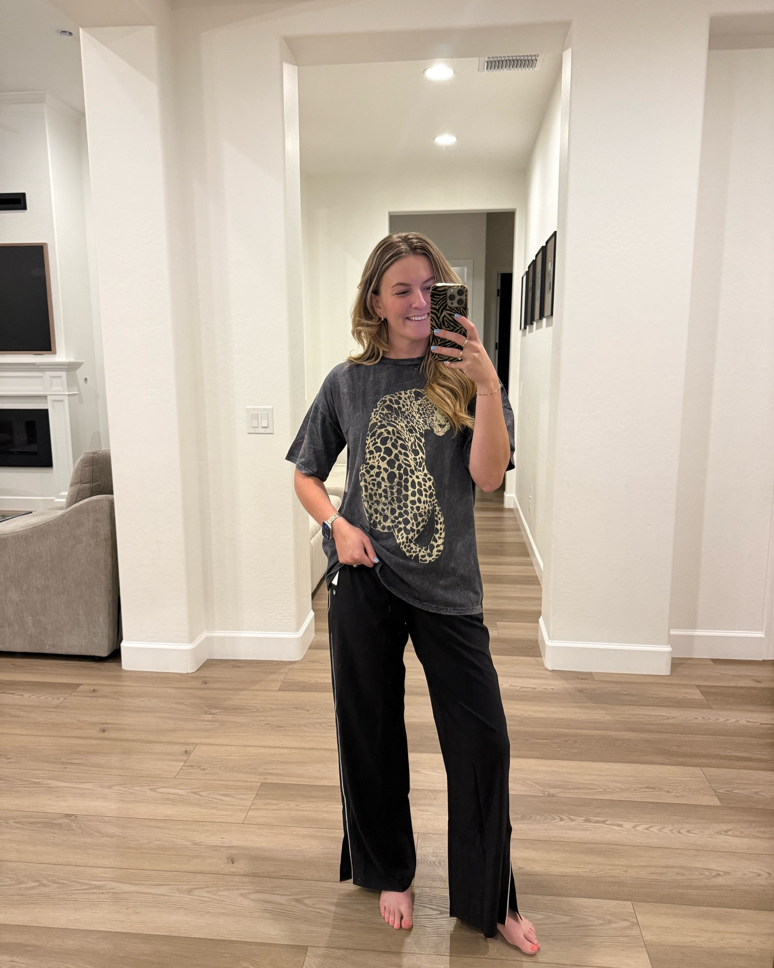 I needed black track pants and I ran to Lululemon!! Perfect for being comfy on traveling but always being trendy! This Free People graphic tee is perfect too

#LTKootd #LTKTravel #LTKfitnessgoals