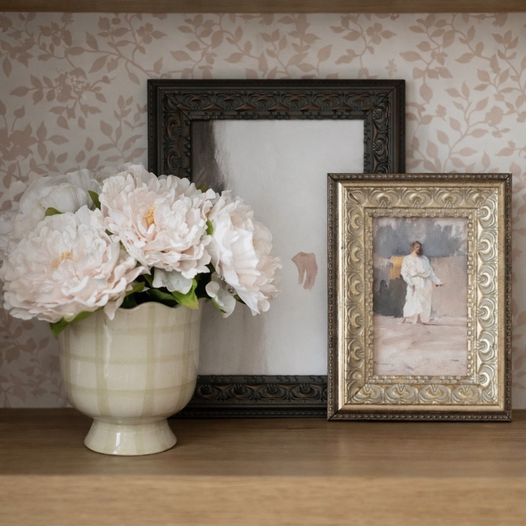 New beautiful Easter art at Elements by Remedy

#LTKHome #LTKSeasonal #LTKSaleAlert