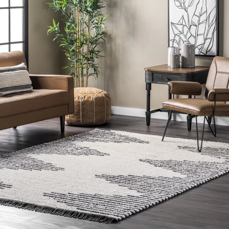 Evelina Geometric Beige/Black Area Rug | Wayfair Professional