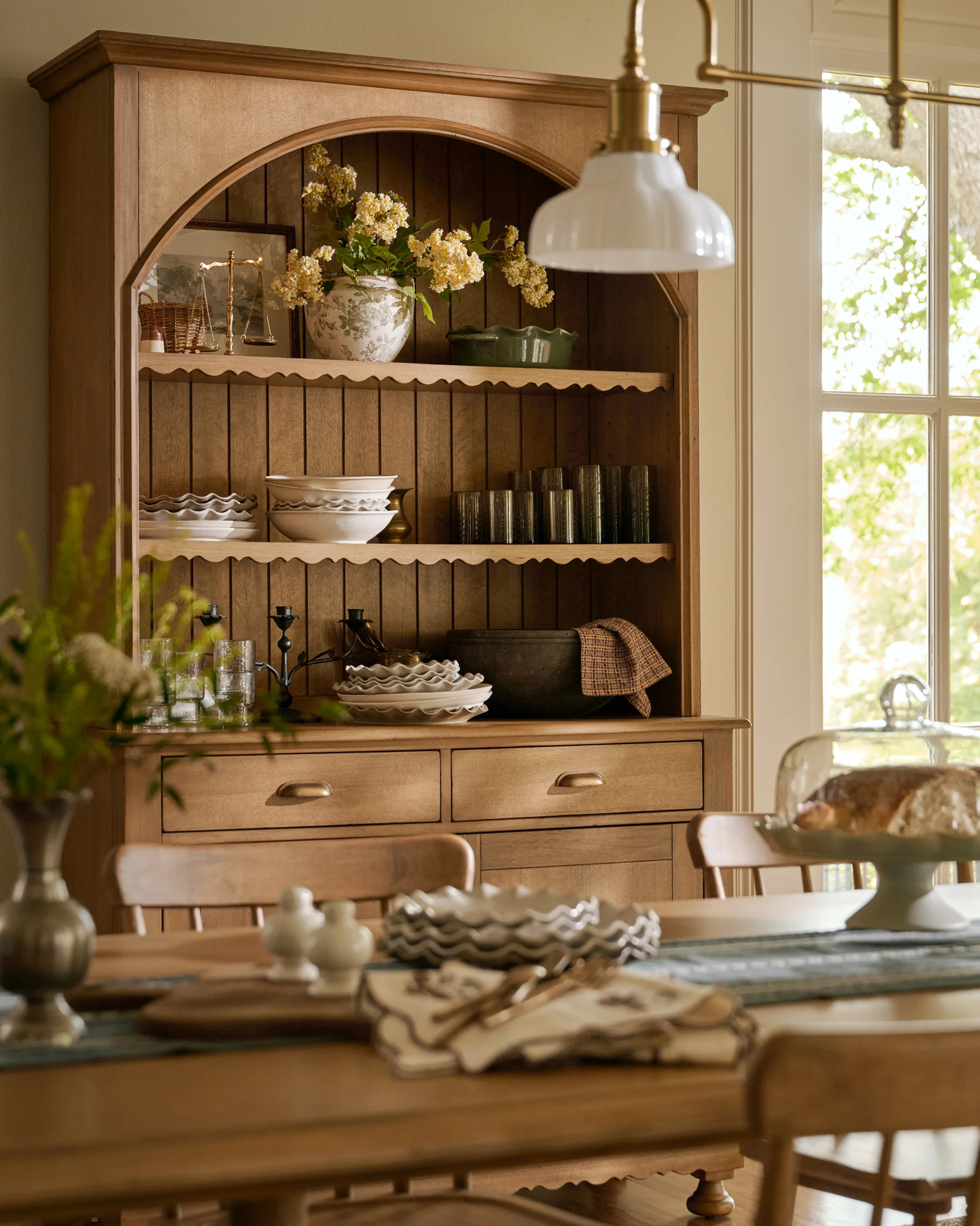 Freya Display Cabinet with Hutch | Magnolia