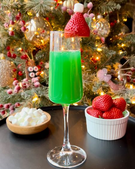 Grinch mimosas made easy with just a few supplies!

#LTKHoliday #LTKparties #LTKSeasonal