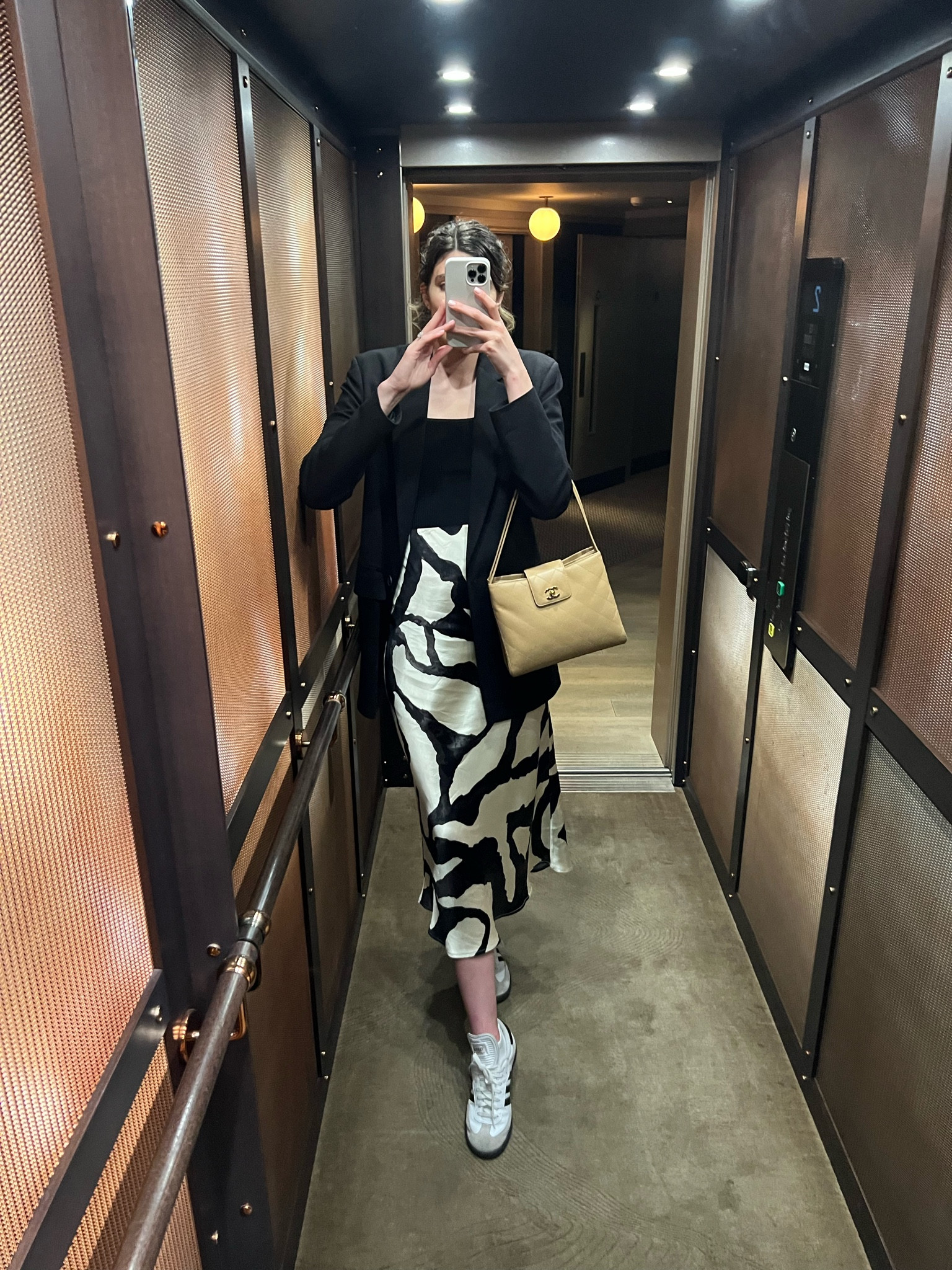 Obsessed with this slip skirt!



#LTKSeasonal #LTKunder50 #LTKshoecrush