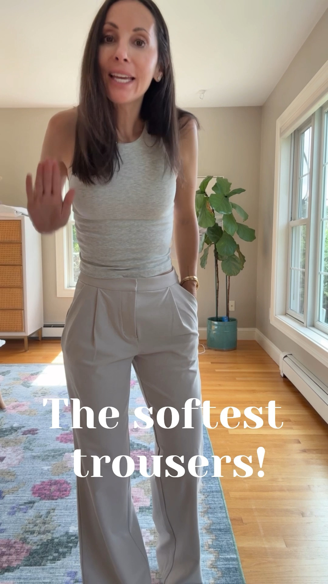 Meet your new favorite fall trousers- these @vuoriclothing heathered trousers are where form meet function! Soft enough to feel like you're lounging around the house but put together enough that you can wear them to work. 10/10 ! #vuoripartner

#LTKActive #LTKOver40 #LTKStyleTip