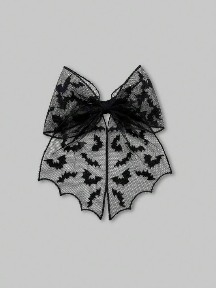 ROMWE Goth 1pc Gothic Style Bowknot Lace Bat Decor Hair Clip Valentines Claw Clips Hair Claws Hair Barrettes, Halloween | SHEIN