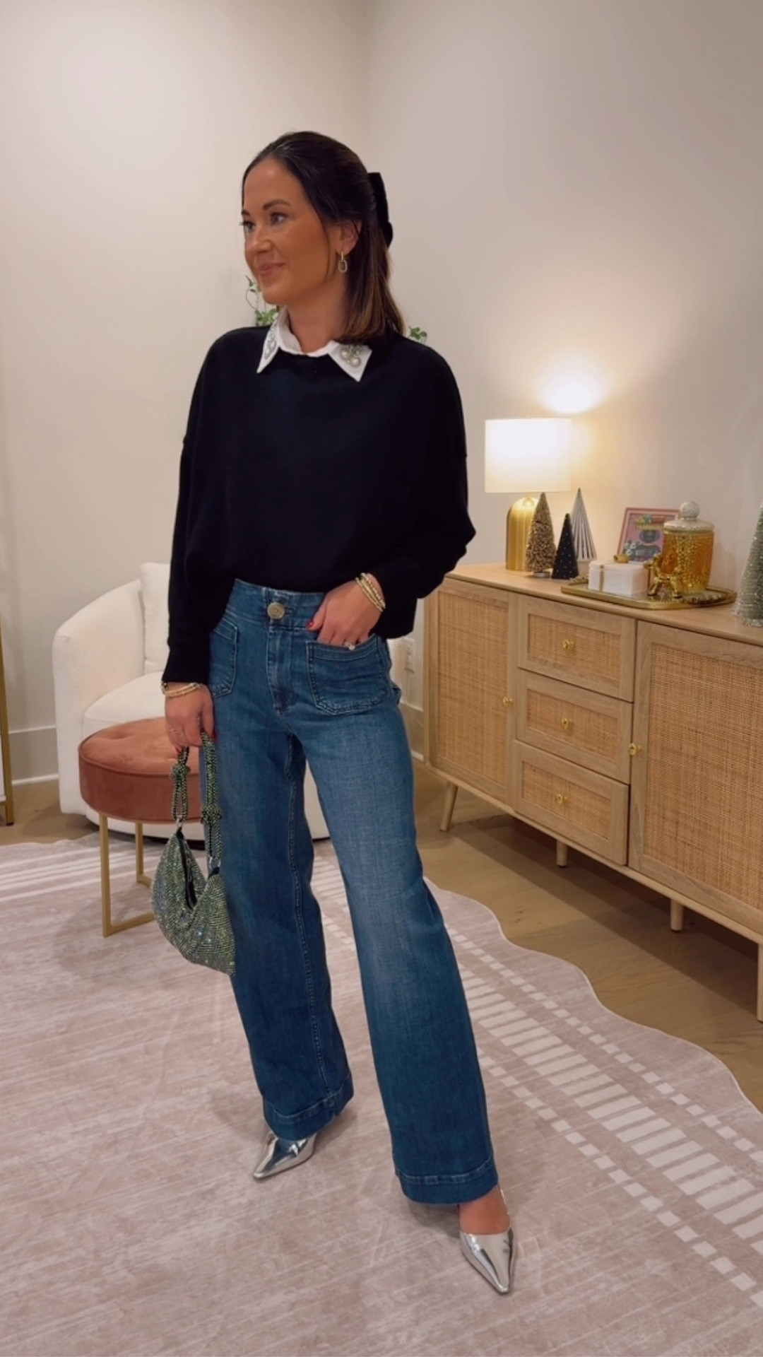 4 easy accessories to turn your basic outfit into a holiday ready look! 

#LTKFindsUnder100 #LTKgrwm #LTKHoliday