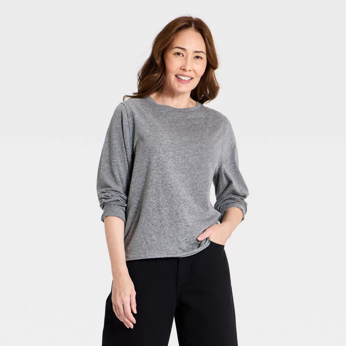 Women's Long Sleeve Boyfriend T-Shirt - Universal Thread™ Gray S | Target