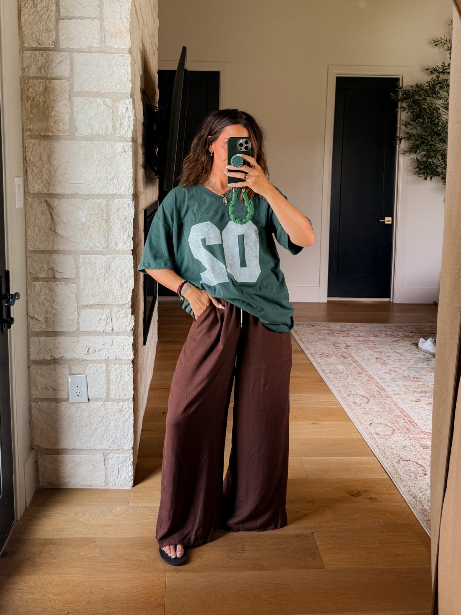 Don’t sleep on @kohls for your cute golf fits ladies. Right now everything is 20% off with code: GET20 or 30% off with your card. 

Wearing a large in everything. 

#kohls #kohlspartner #kohlsfinds

#LTKootd #LTKOver40 #LTKMidsize

#LTKootd #LTKOver40 #LTKMidsize