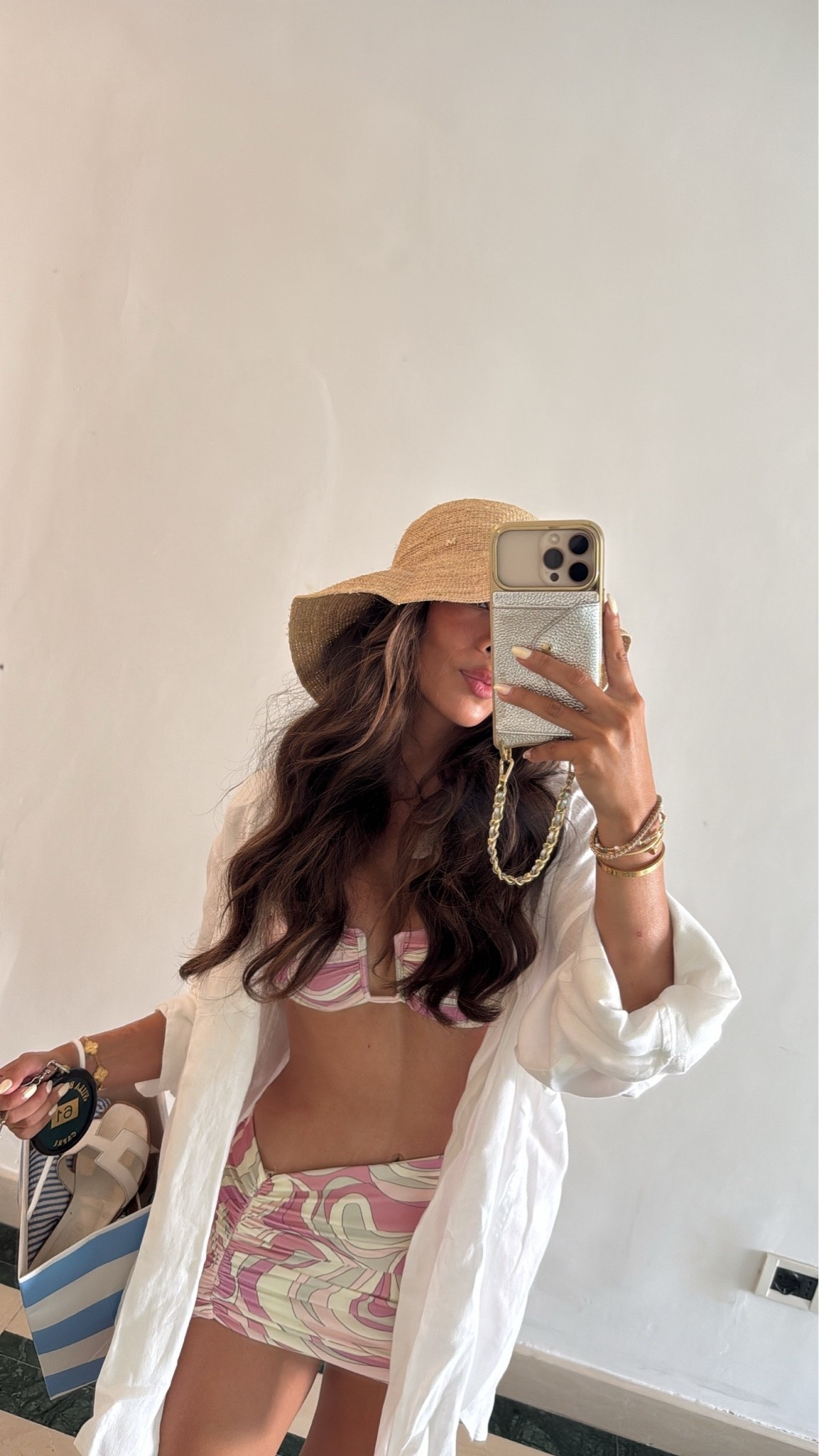 Beach club day!

#LTKdayinmylife #LTKgrwm #LTKootd