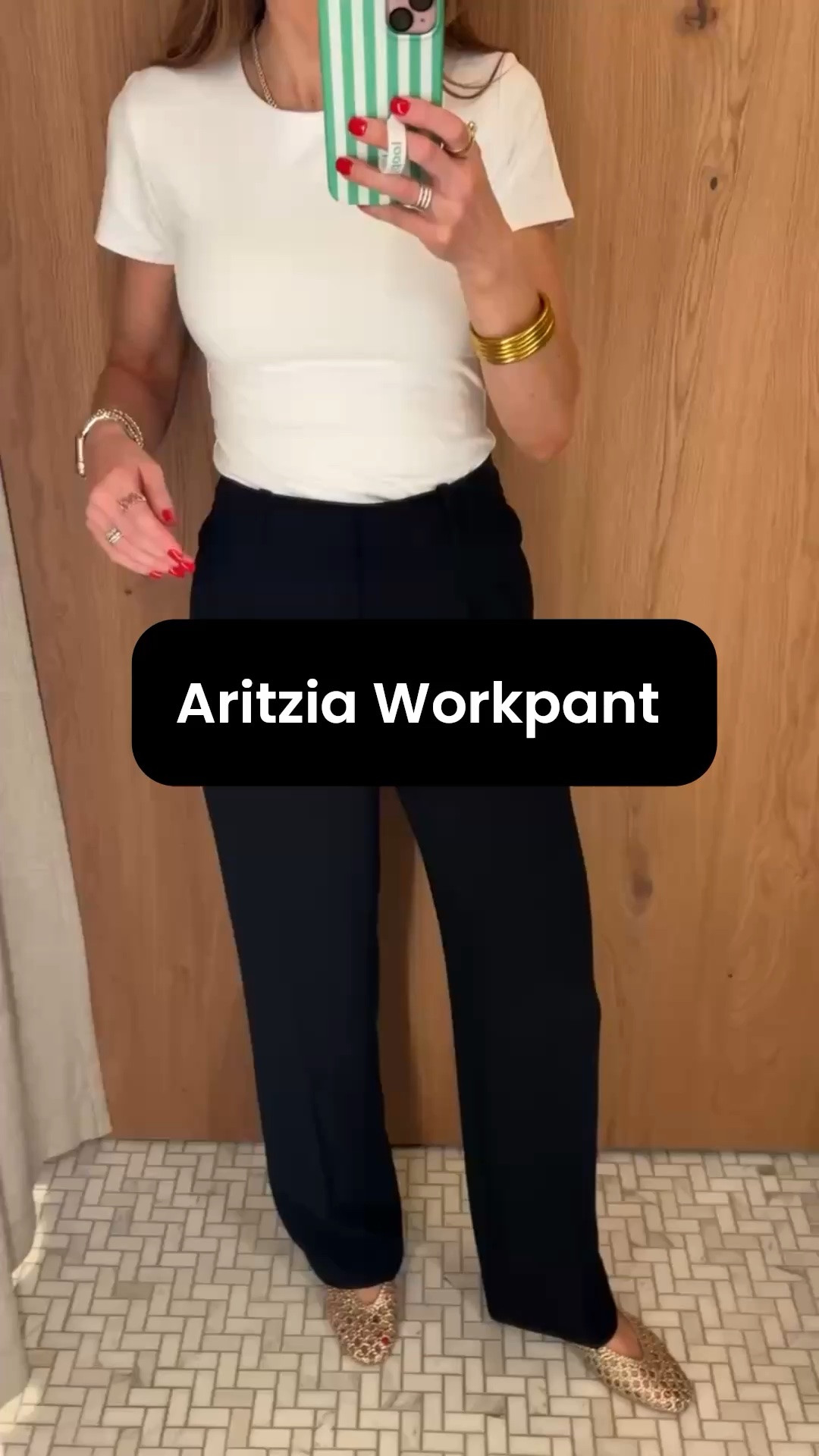 @Aritzia effortless pant. Such a great work pant, classic but elevated! Wearing my true size 4

#LTKgrwm #LTKootd #LTKWorkwear