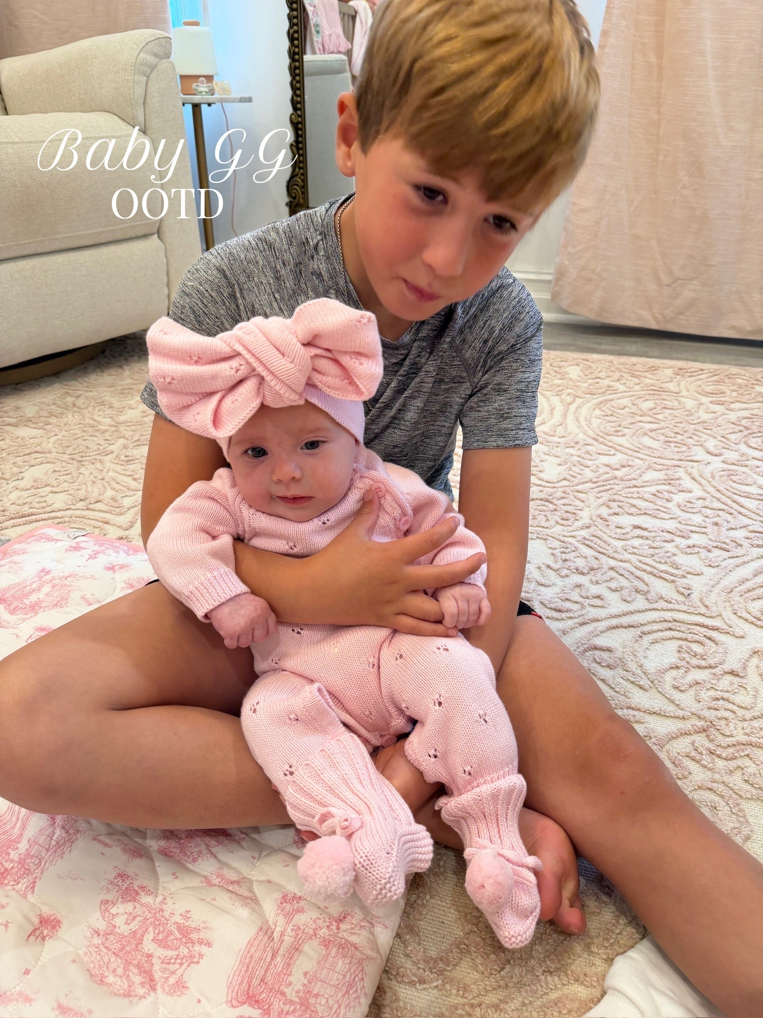 Baby GG’s OOTD from Gathered Lamb! Y’all they have the cutest things!! 

Gathered Lamb,Baby outfits, Baby onesies, Baby bows, Pink baby outfit, Emily Gemm

#LTKBaby #LTKKids #LTKootd