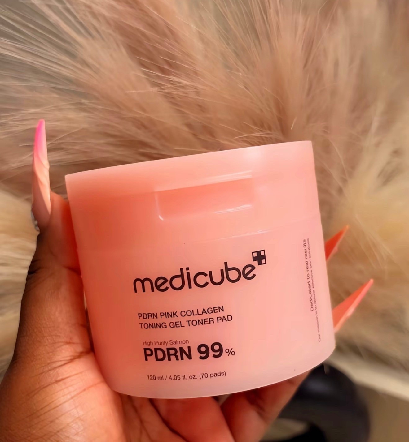 These collagen-infused toner pads are so good for plumping, smoothing, and brightening your skin.
The PDRN (salmon DNA) helps support skin renewal, improve uneven tone, and give that fresh, bouncy glow.

Perfect if you want:
• firmer, more radiant skin
• extra hydration
• smoother texture
• a brighter, more even complexion
• a quick skincare step you can actually feel working

#LTKselfcare #LTKfitnessgoals #LTKmorningroutine