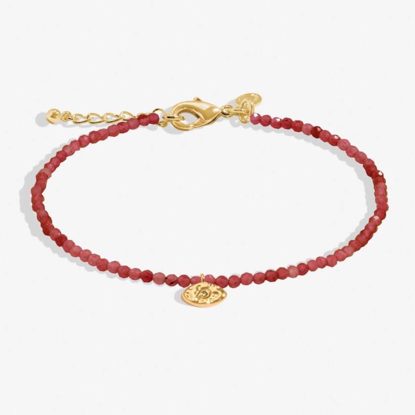 Mini Charms Garnet Eye Bracelet in Gold Plating | Joma Jewellery