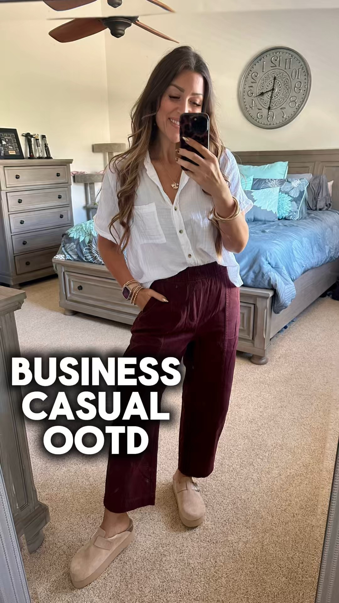 A simple workplace outfit for those casual Fridays 🤩

Pants = S
Top = L
Shoes = TTS (9)



#LTKFallSale #LTKSaleAlert #LTKMidsize