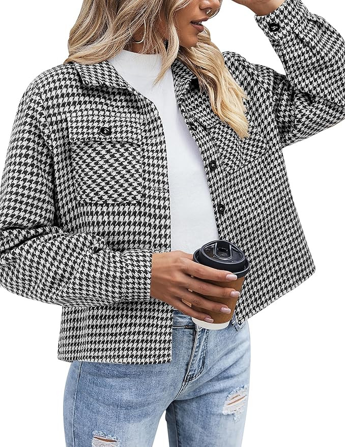 Zeagoo Flannels for Women Cropped Shacket Jacket Fashion Plaid Button Down Shirt 2026 Fall Coat T... | Amazon (US)