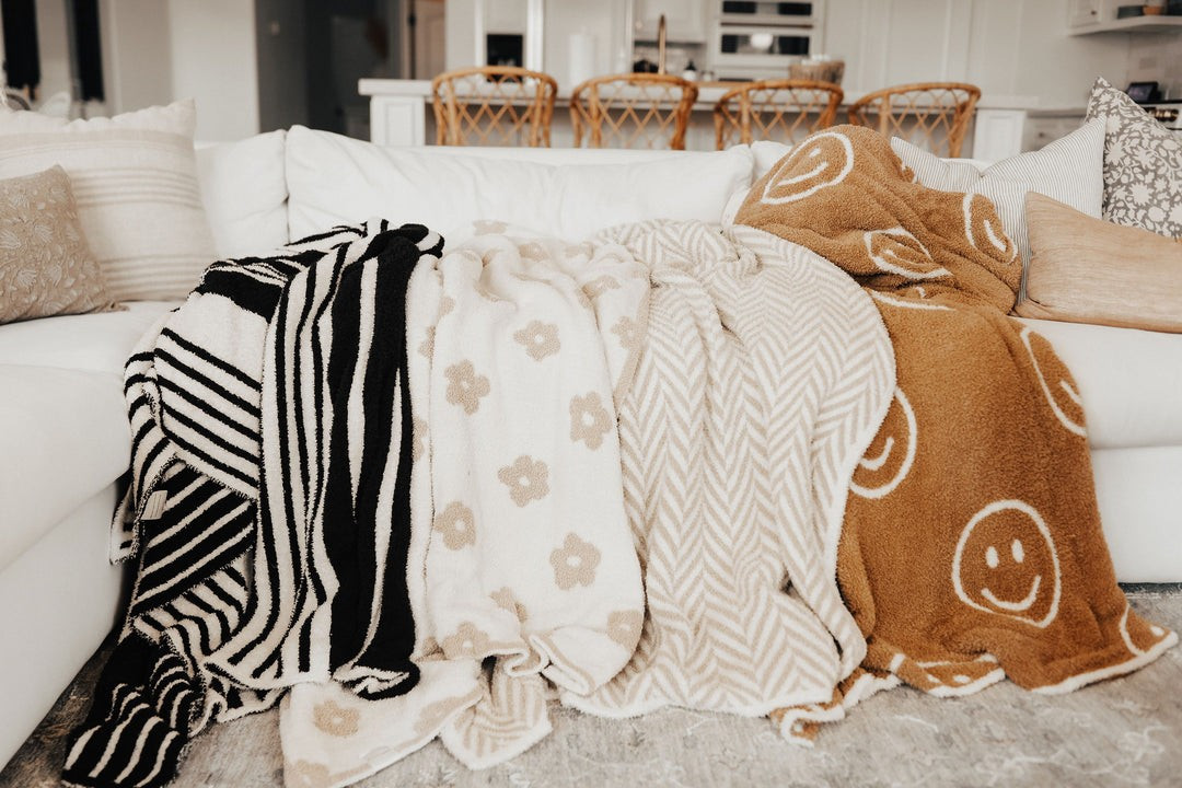 Krista Horton Blanket Collection- Pre-Order Daisy & Smiley July 31st | The Styled Collection