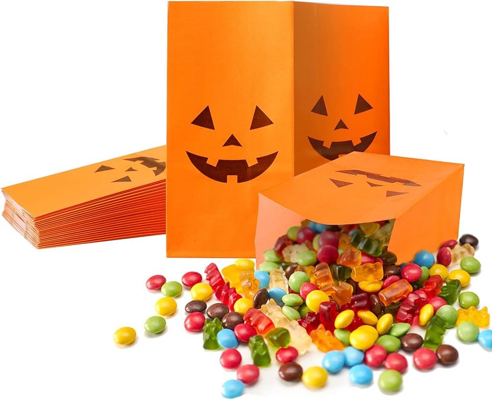 Halloween Candy Paper Bags, 24 PCS Halloween Pumpkin Gift Bags for Halloween Goodie Cute Bags Par... | Amazon (US)