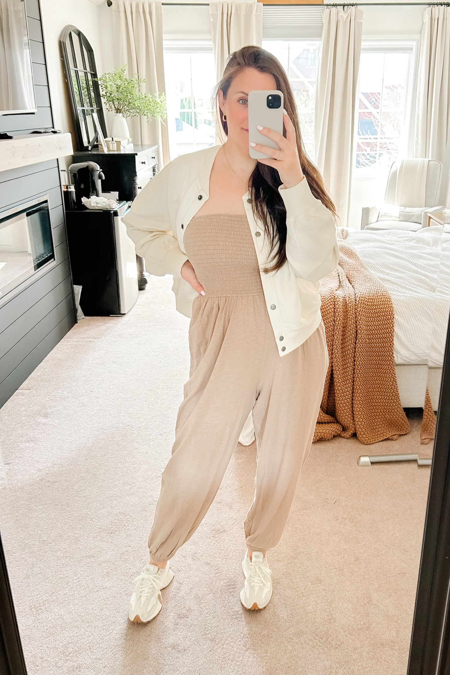 Day 3- 30 Days of Midsize Spring Breastfeeding-Friendly Outfits! 

Jacket (size S) and jumpsuit (size M) both from Aerie 
.
.
.

Fresh, floral, and functional—these nursing-friendly spring looks are perfect for new moms. From breezy button-front dresses to soft wrap tops and nursing tanks layered under light cardigans, this 30-day outfit guide blends comfort with spring style. Think: easy access, postpartum flattering fits, and on-trend colors. 

#SpringMomStyle #BreastfeedingOutfits #NursingFriendlyFashion #PostpartumLooks #LTKSpring #LTKMom #NursingOOTD #30DaysOfStyle #NewMomWardrobe #BreastfeedingStyle #MomLifeFashion #PinterestOutfits

#LTKcanada #LTKmaternity #LTKspring