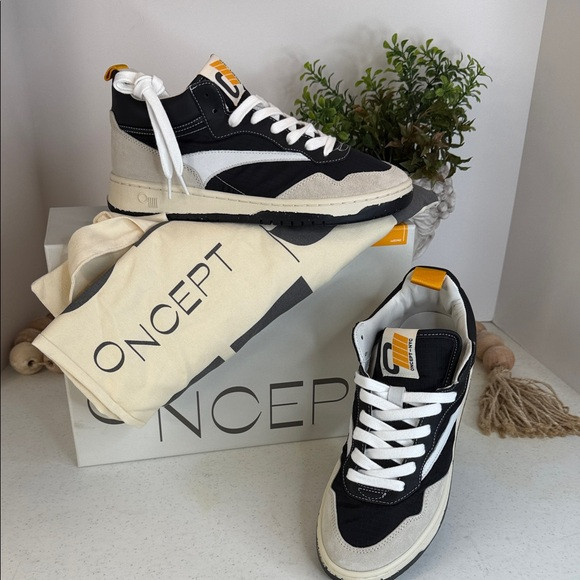 ONCEPT
Women's Princeton Low Top Sneakers Black Sz 7.5 | Poshmark