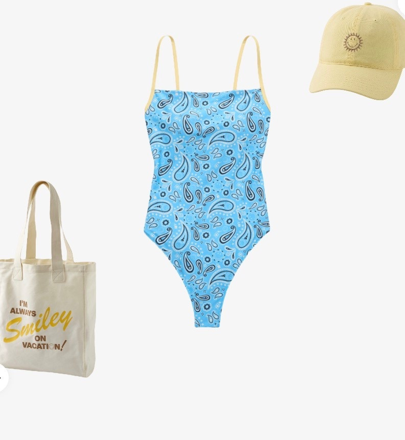 Swimsuit outfit
Beach fit
Vacation 