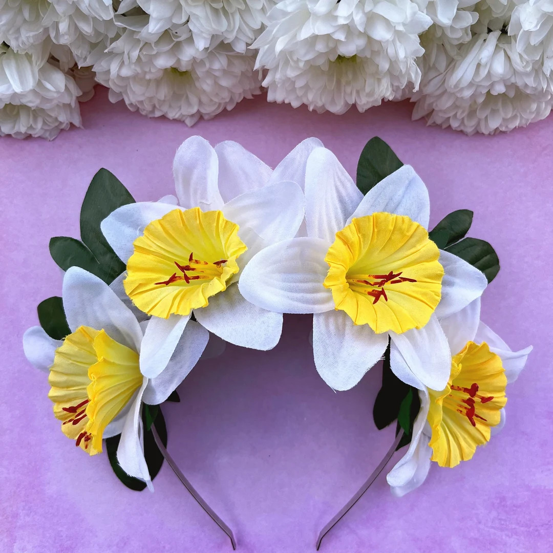 Daffodil hair accessory, White and yellow flower headband, Spring wedding accessory, St David’s... | Etsy (US)