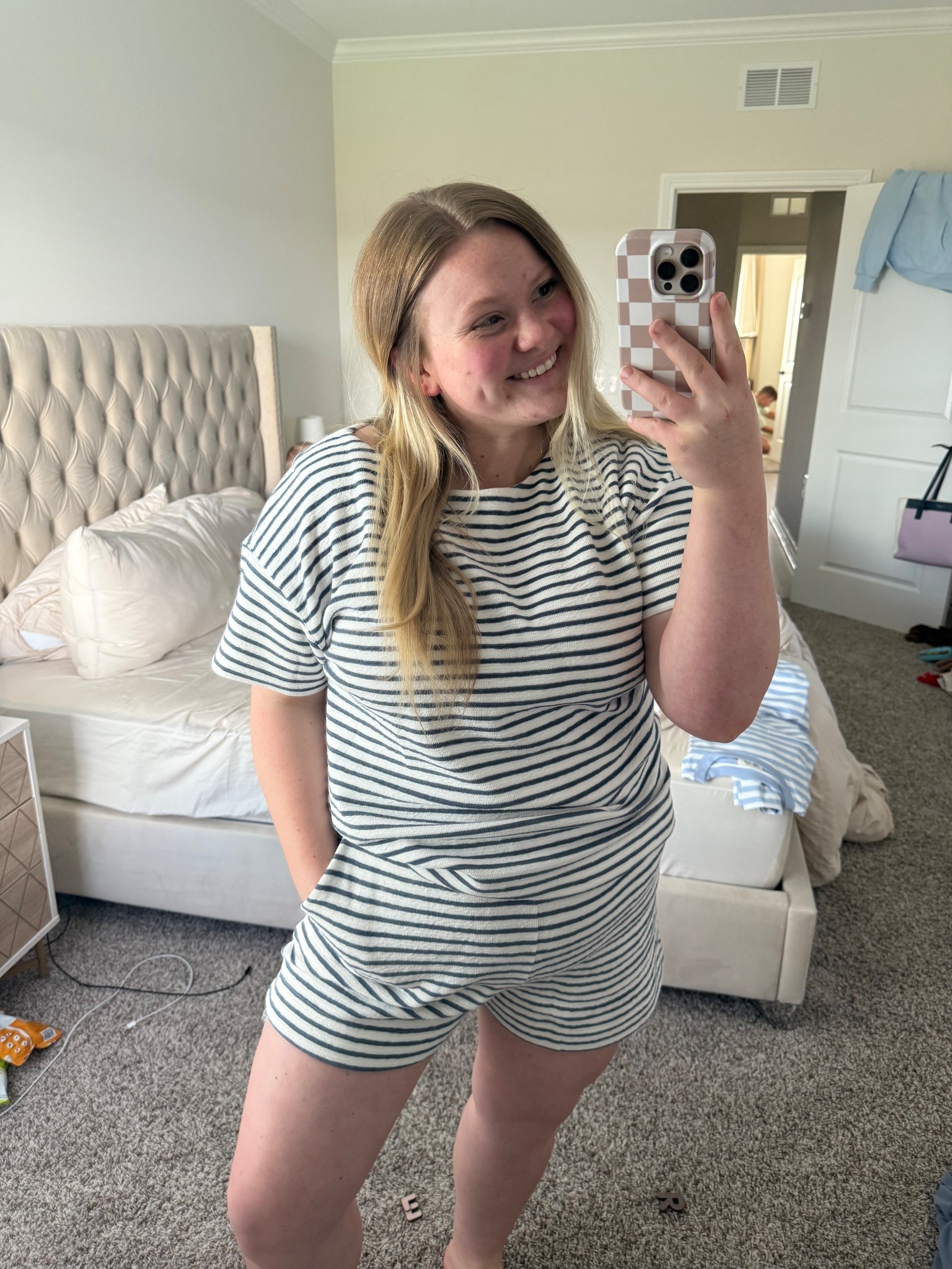 Summer striped set wearing a size large from loft 

#LTKSeasonal #LTKSummerEdit #LTKMidsize