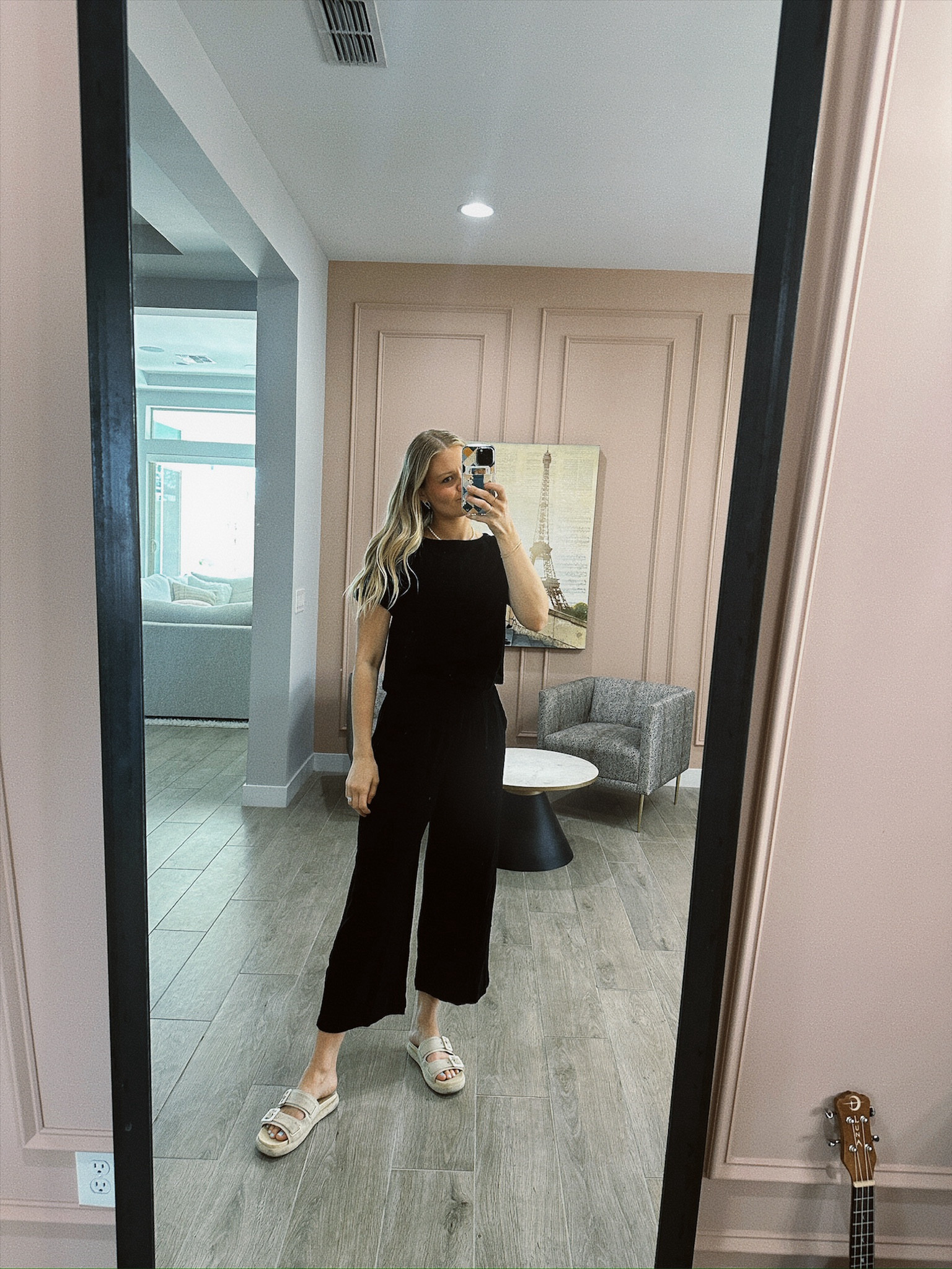 The perfect basic set 🖤

#LTKStyleTip #LTKU #LTKFindsUnder50