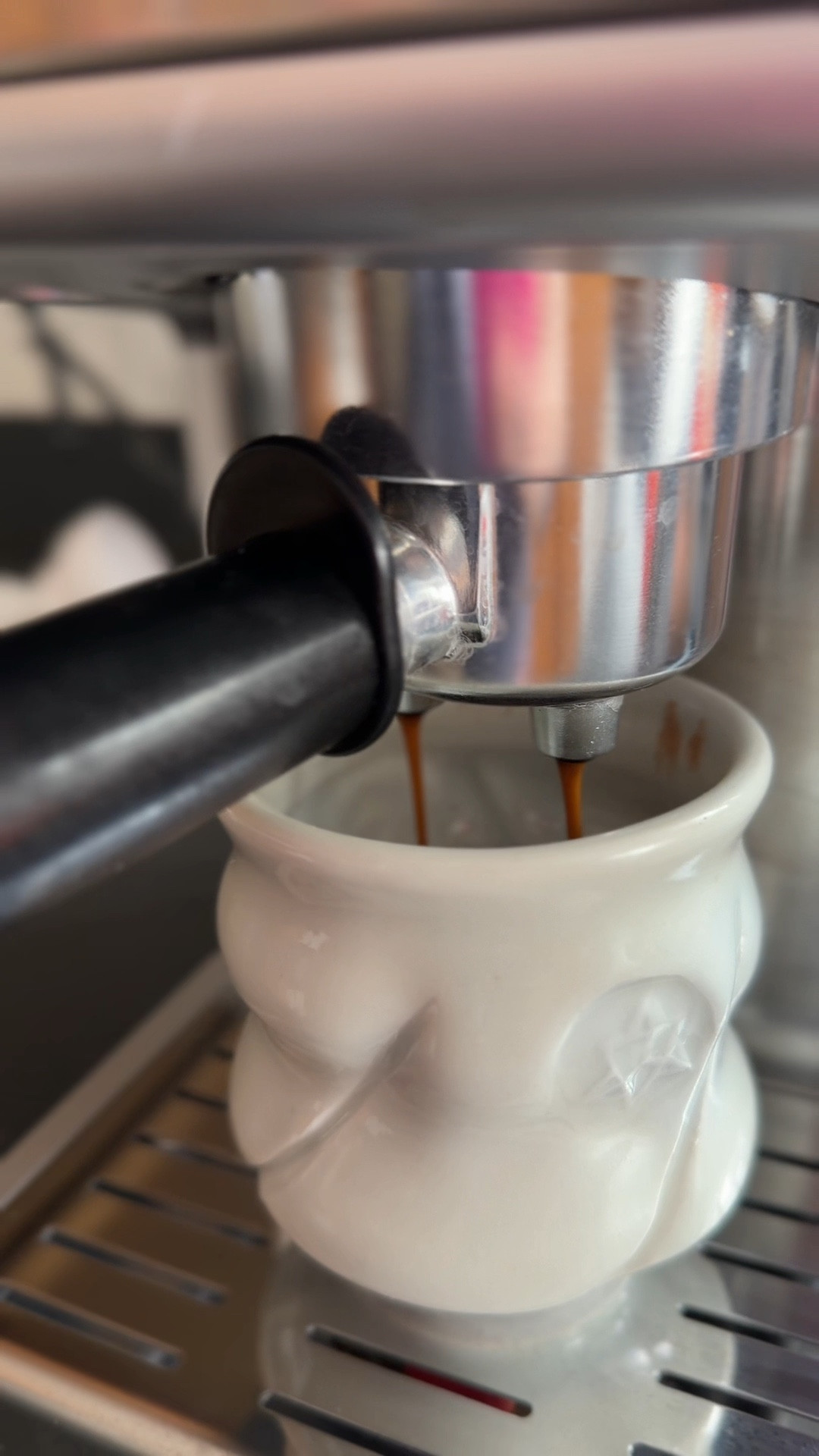 Make my morning coffee with me 🫶🏼 

#LTKHome #LTKmorningroutine #LTKfoodie