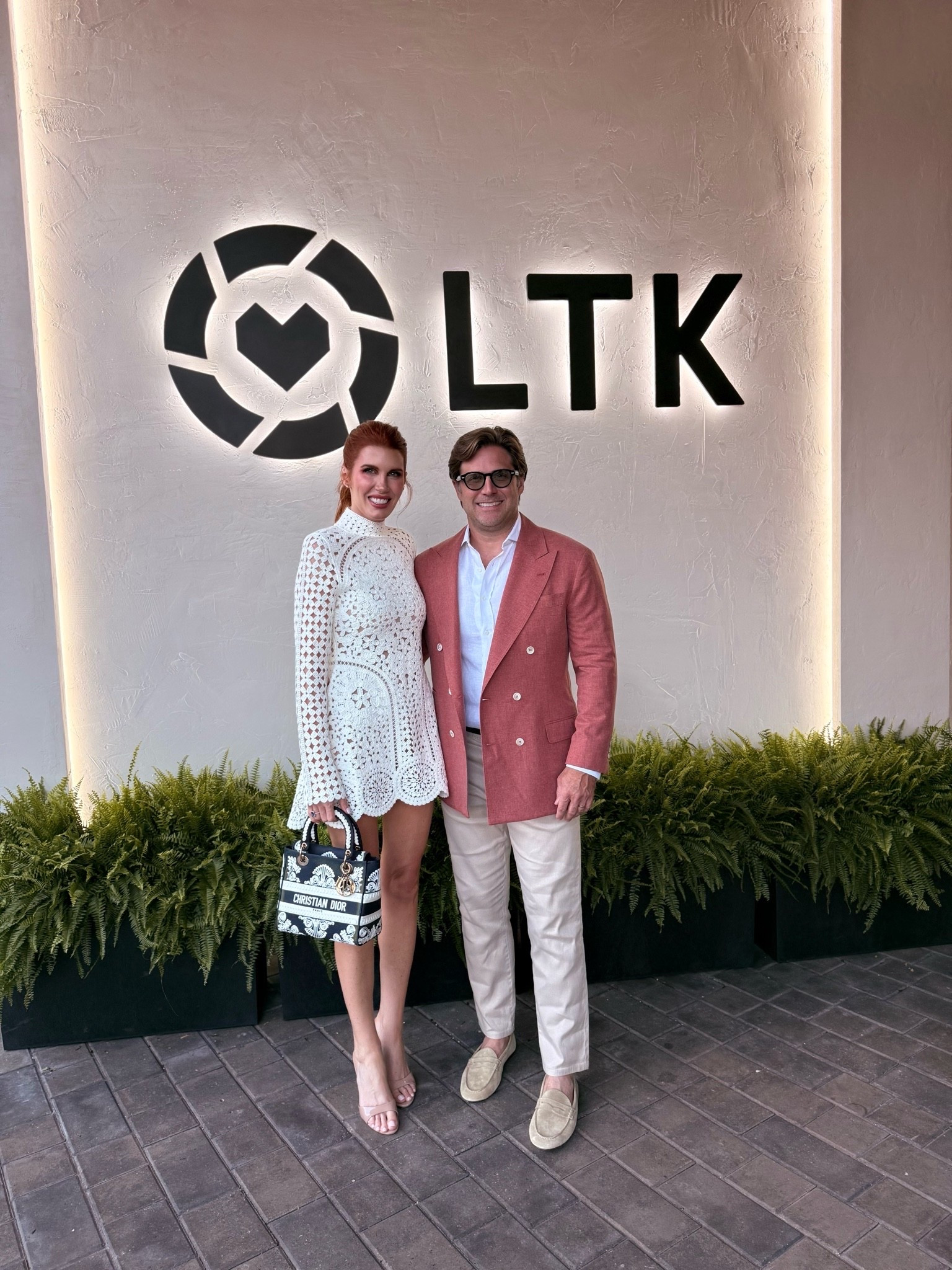 And somehow, we had one more look in us. #LTKCon finale with @baxterbox✨