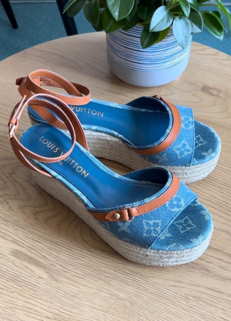 Oh my God adorable, amazing quality !!!

#LTKStyleTip #LTKGiftGuide #LTKBeauty