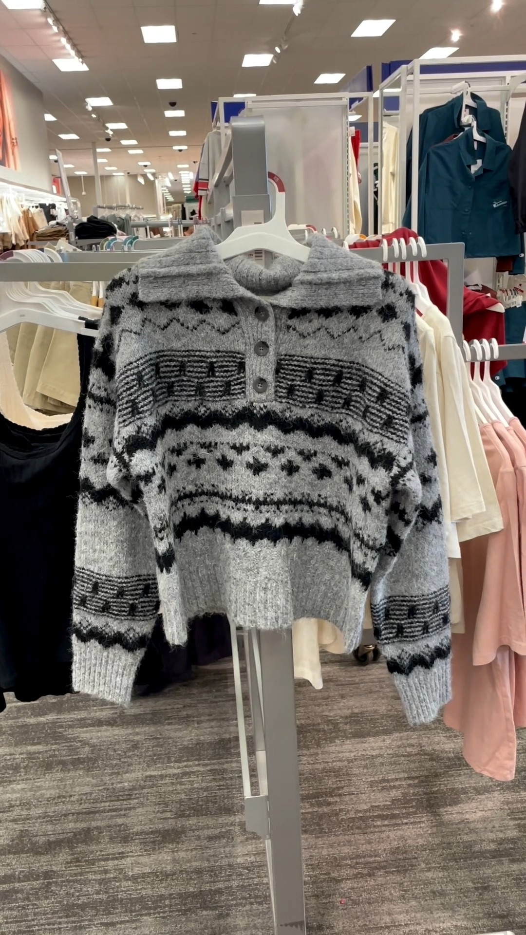 This cozy sweater brings all the winter vibes ❄️ 

#LTKFindsUnder50 #LTKSeasonal #LTKHoliday