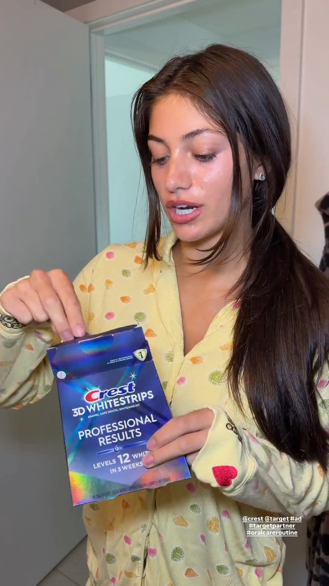 #ad i consume two coffees everyday so having a whitening teeth routine helps keeps the stains away!!!!! 🪥🦷☕️ @crest @target #targetpartner #oralcareroutine