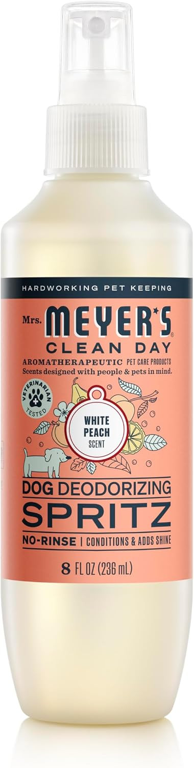 MRS. MEYER'S Clean Day Dog Deodorizing Spray, White Peach Scent, 8oz | Amazon (US)