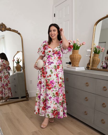 So obsessed with this beautiful floral midi dress paired with a white clutch! Perfect for a baby shower, wedding, and vacation!
#springfashion #resortwear #formaldress #outfitidea

#LTKstyletip #LTKSeasonal #LTKwedding