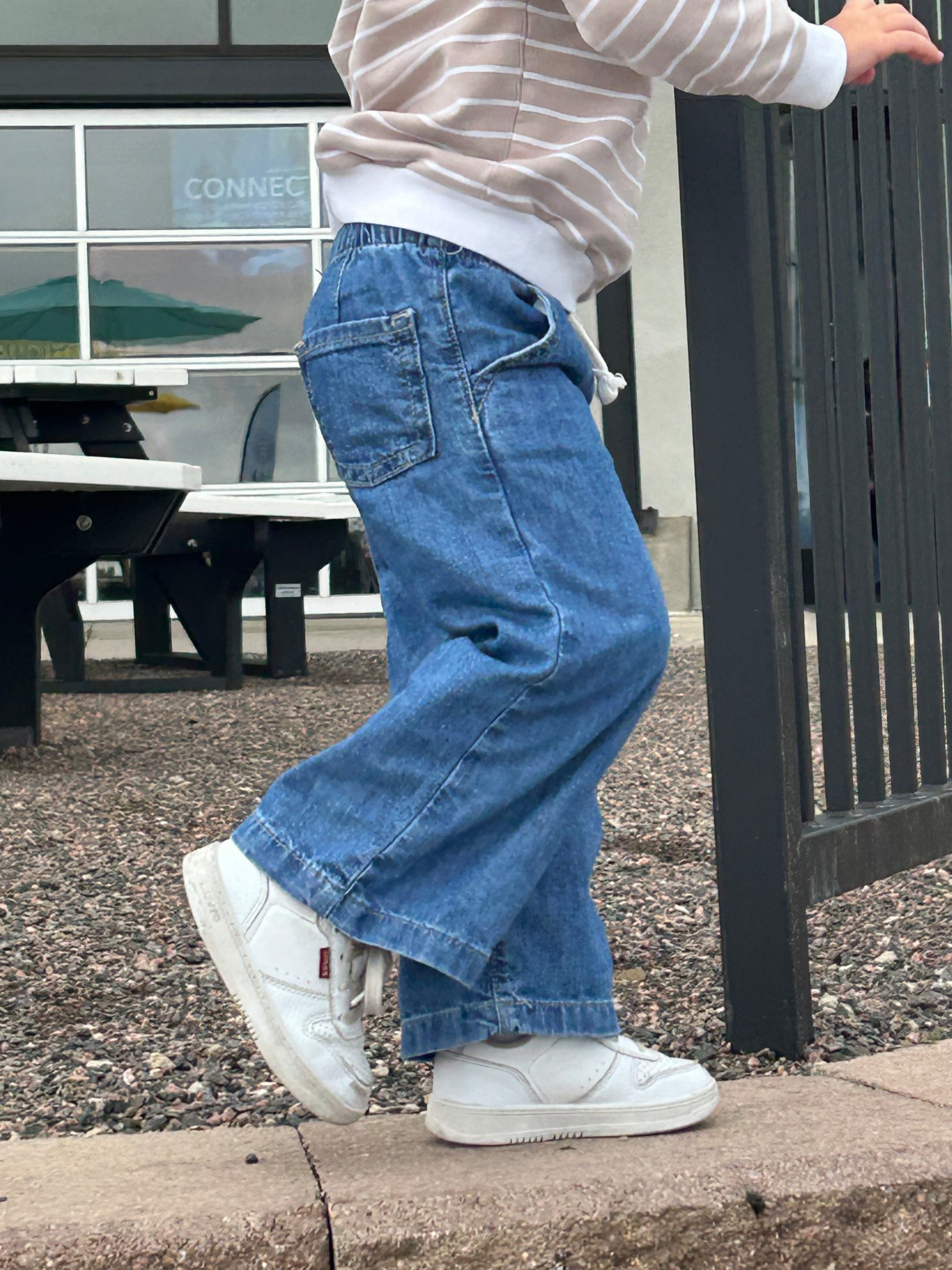 Harper’s jeans! Pull on wide legs, so cute ☺️ 