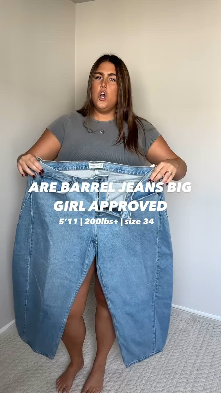 comment SHOP to get this outfit sent to your dms 📲

DO WE LIKE THE BARREL JEAN TREND!? 

BARREL JEANS. PLUS SIZE. ABERCROMBIE. SIZE 18. BIG GIRL TRENDS. FASHION. FALL FASHION. PLUS SIZE DENIM.
