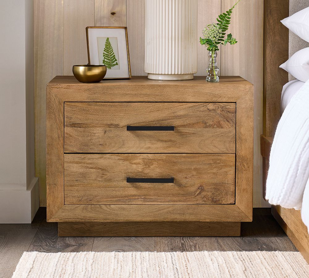 Oakleigh 2-Drawer Nightstand (32") | Pottery Barn (US)