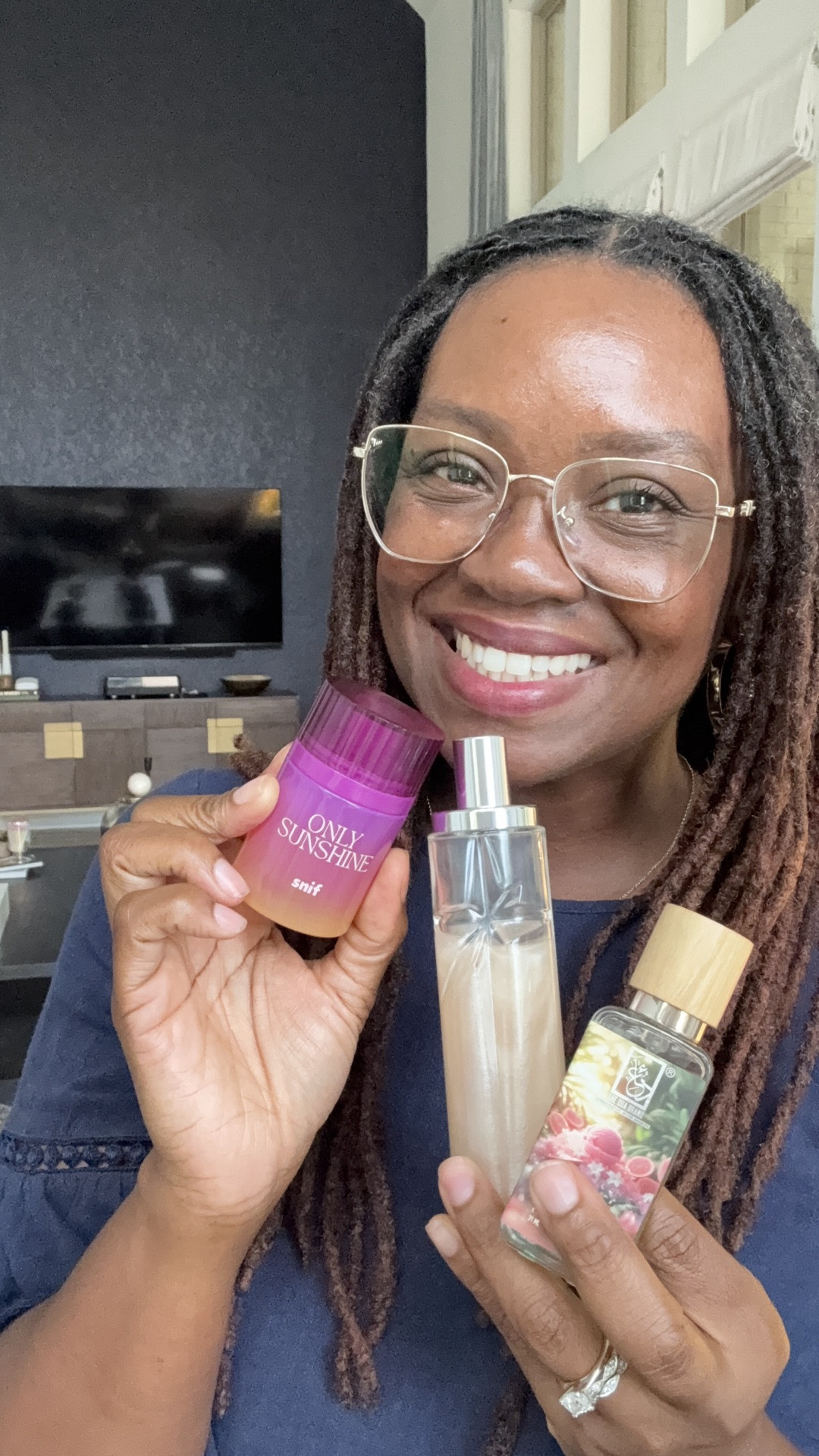 If you want to smell like a tropical juicy bowl of fruity that dries down into the prettiest sweet musk, this layering combo is for you.

#layeringcombo #tropicalperfume #sweetperfume #fruityperfume #perfumecombo

#LTKgrwm #LTKootd #LTKselfcare
