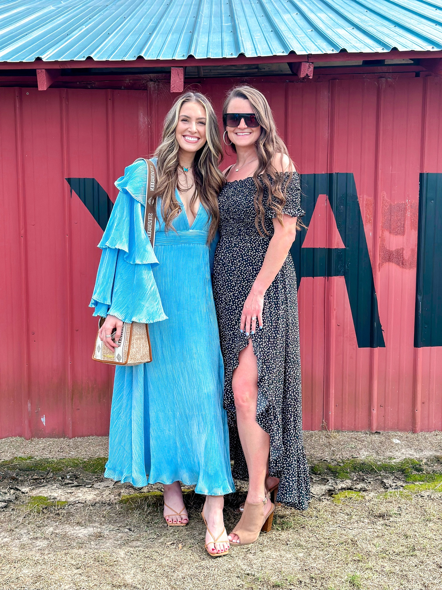 Boohoo is having up to 60% off! I’ve linked some similar dresses like this one that I wore to a wedding! 

Wedding guest dress- Wedding guest outfit- Maxi dress- Boohoo sale- blue wedding guest dress- 



#LTKstyletip #LTKfit #LTKshoecrush