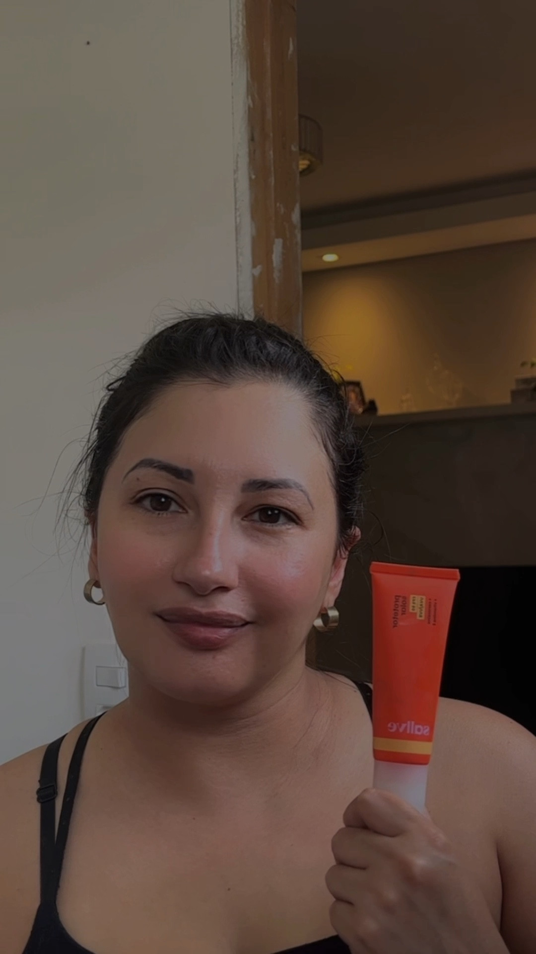 Protetor solar ☀️Perfeito sem perfume e não deixa a minha pele oleosa 🥰 #sallve 
Cupom: 30#sheina 


#LTKtravel #LTKbrasil #LTKbeauty