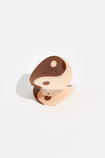 Yin Yang Claw | Free People (Global - UK&FR Excluded)