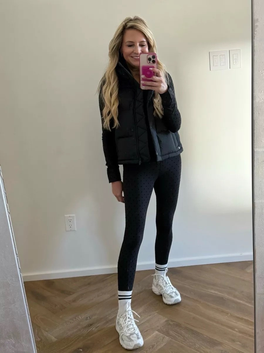 An all black golf fit - wearing size 2 in all.


#LTKSeasonal #LTKootd #LTKmomlife