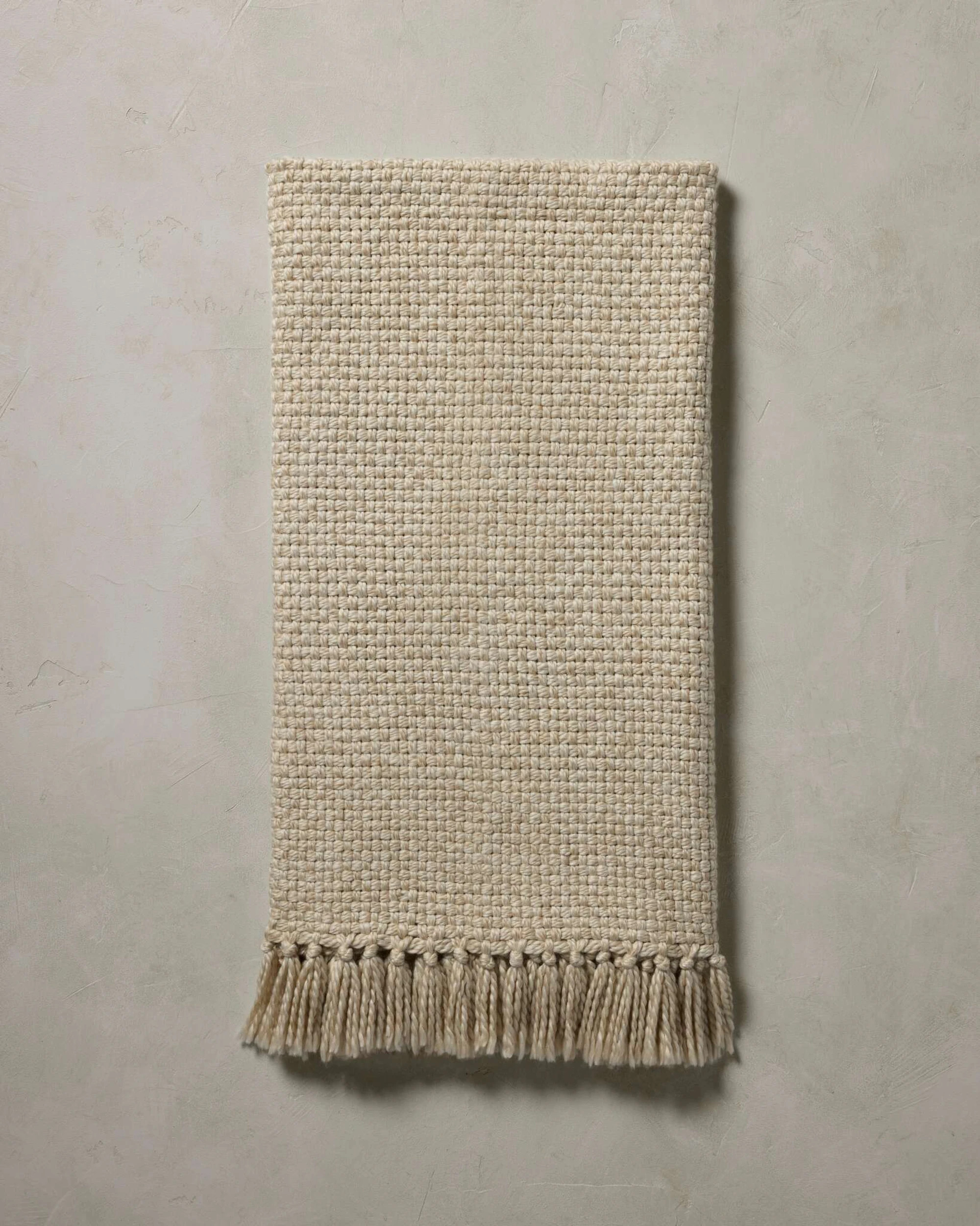 Jenessa Throw | Joon Loloi | Joon Loloi