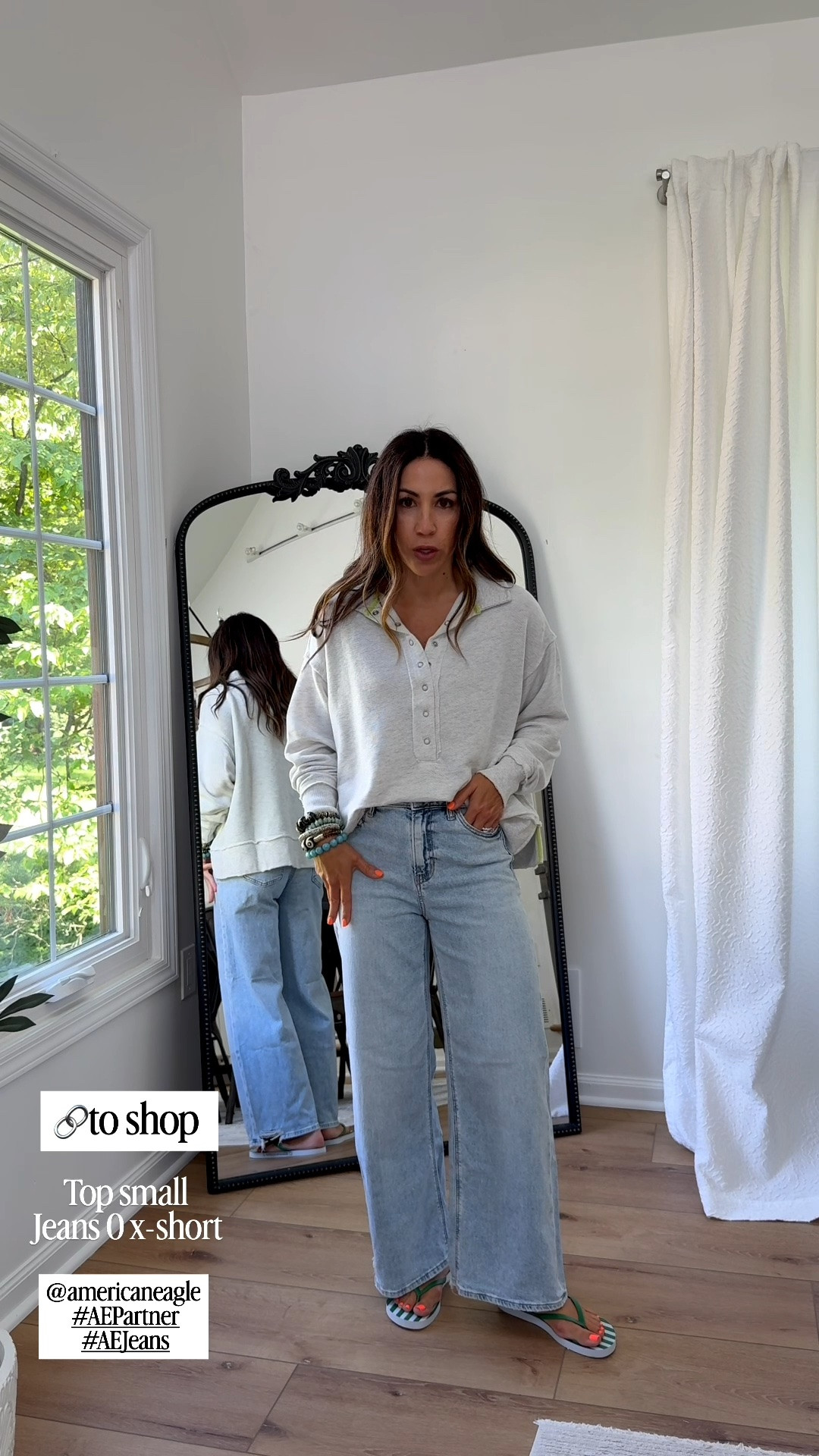 Baggy jeans 0 x-short. If you want these wide leg jeans to look bag here don’t do the x-short. Sweatshirt, small#AEPartner #AEJeans @ae

#LTKSaleAlert #LTKOver40 #LTKPetite
