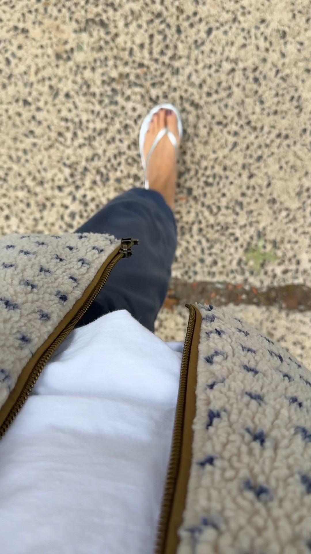 School drop-off in the coziest sherpa vest! I’ve had this vest since last year and it was just restocked. I’m wearing a medium and it’s the perfect extra layer for fall and winter!

#LTKmomlife #LTKootd #LTKdayinmylife