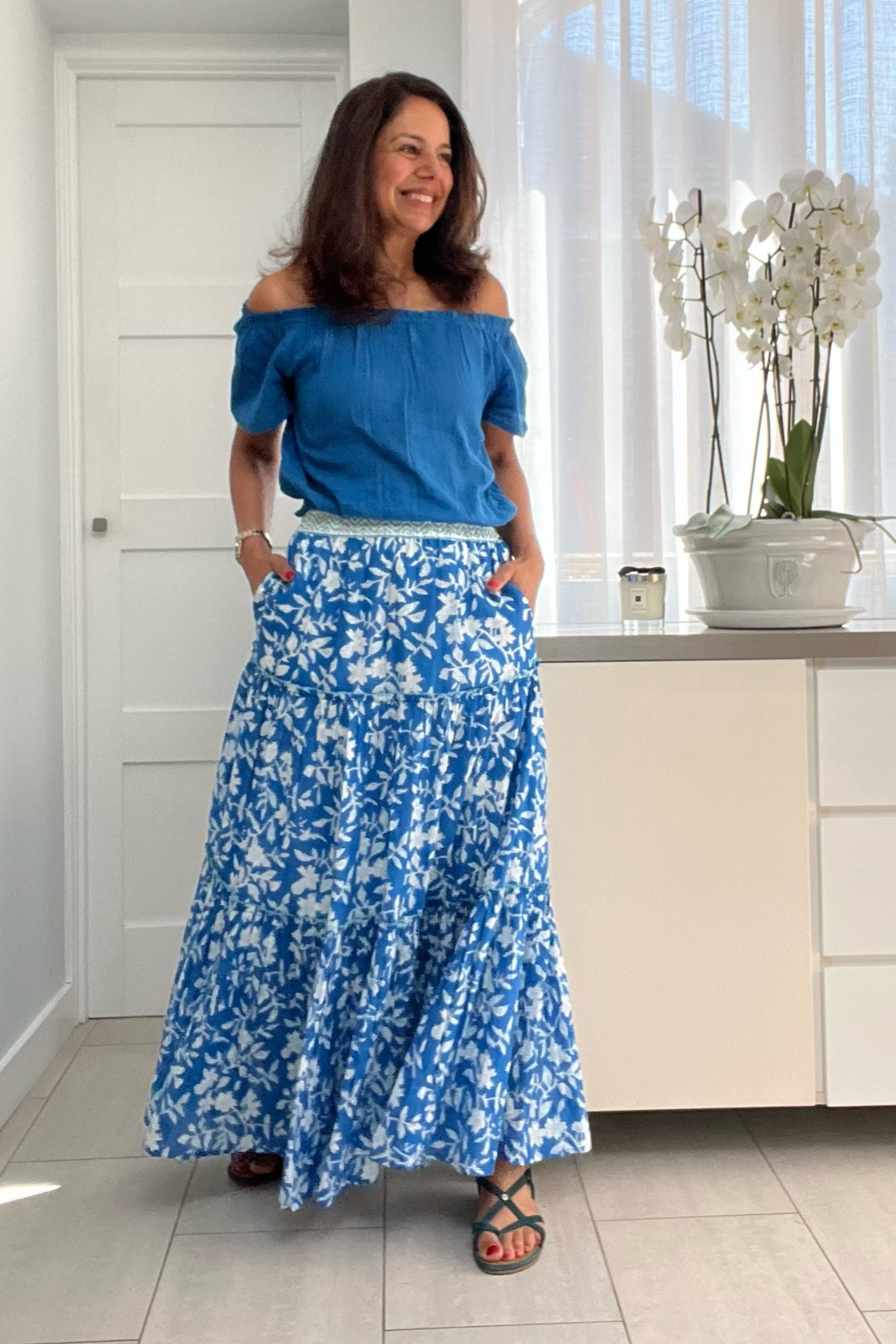 Aspiga, Fairfax and Favor, Spring skirts, printed skirts, maxi skirt, relaxed Sunday outfit,  petite fashion, blue top, cotton top, short sleeve top, linen trousers, transitional outfit, transitional style, spring outfit ideas, spring fashion.

#LTKspring #LTKeurope #LTKstyletip