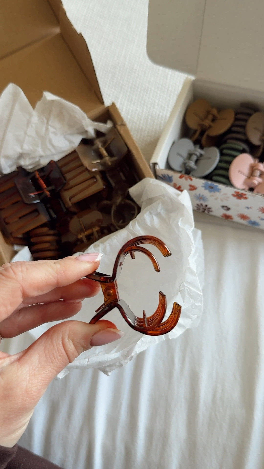 The absolute best hair clips for fine hair! 

#LTKFindsUnder50 #LTKBeauty #LTKSaleAlert