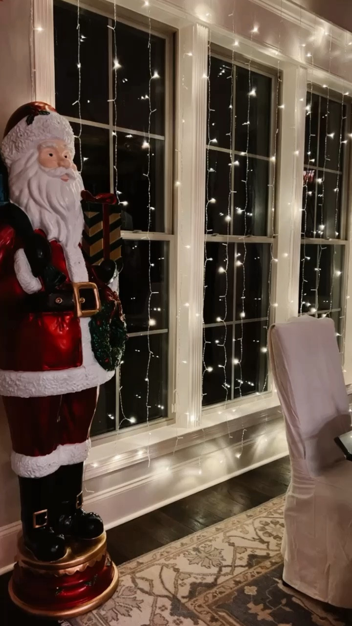 These lights are such a simple, but fun addition to your holiday decor!
#christmaslights #holiday

#LTKHoliday #LTKhome #LTKSeasonal