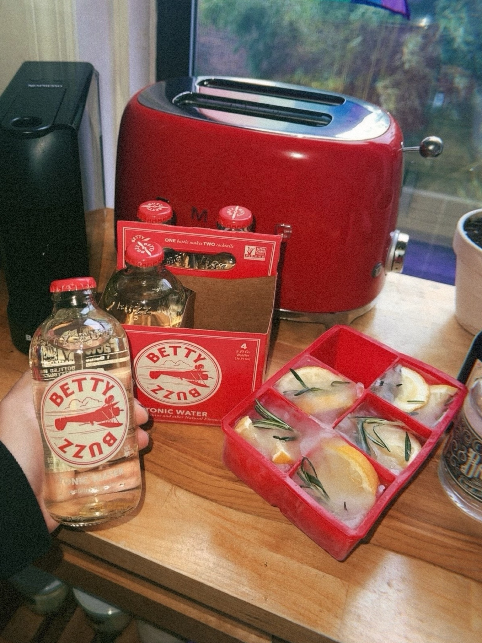 Hosting at our place 🍒

#LTKfamily #LTKhome #LTKparties