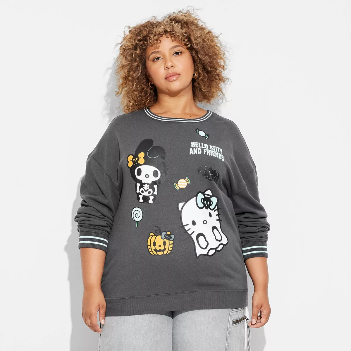 Women's Hello Kitty Halloween Graphic Sweatshirt - Black | Target